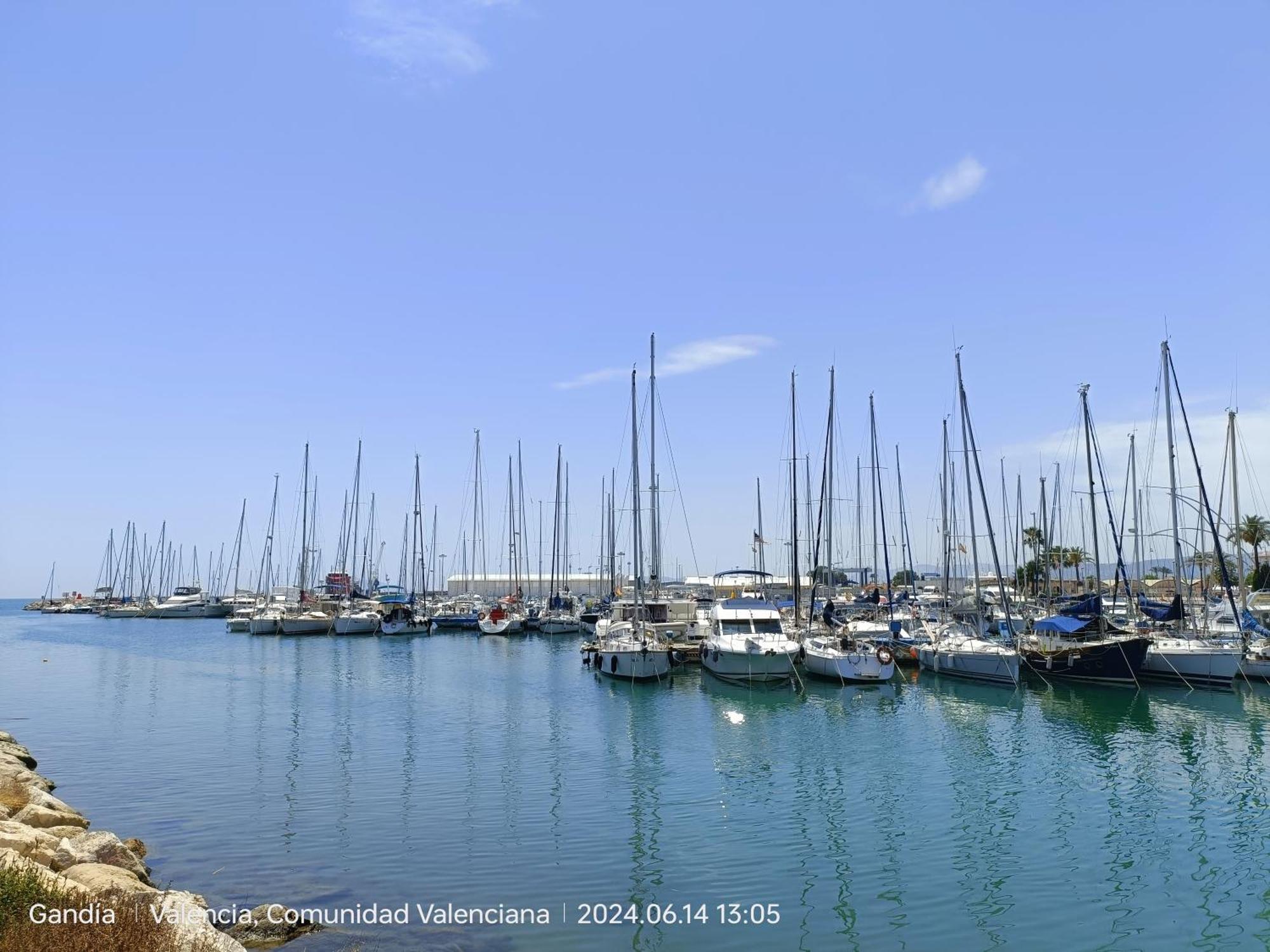 Daoiz, Vivienda Vacacional Para Familias Y Mayores De 25 Anos En El Grao De Gandia 3Ro Sin Ascensor Playa de Gandia Exteriör bild