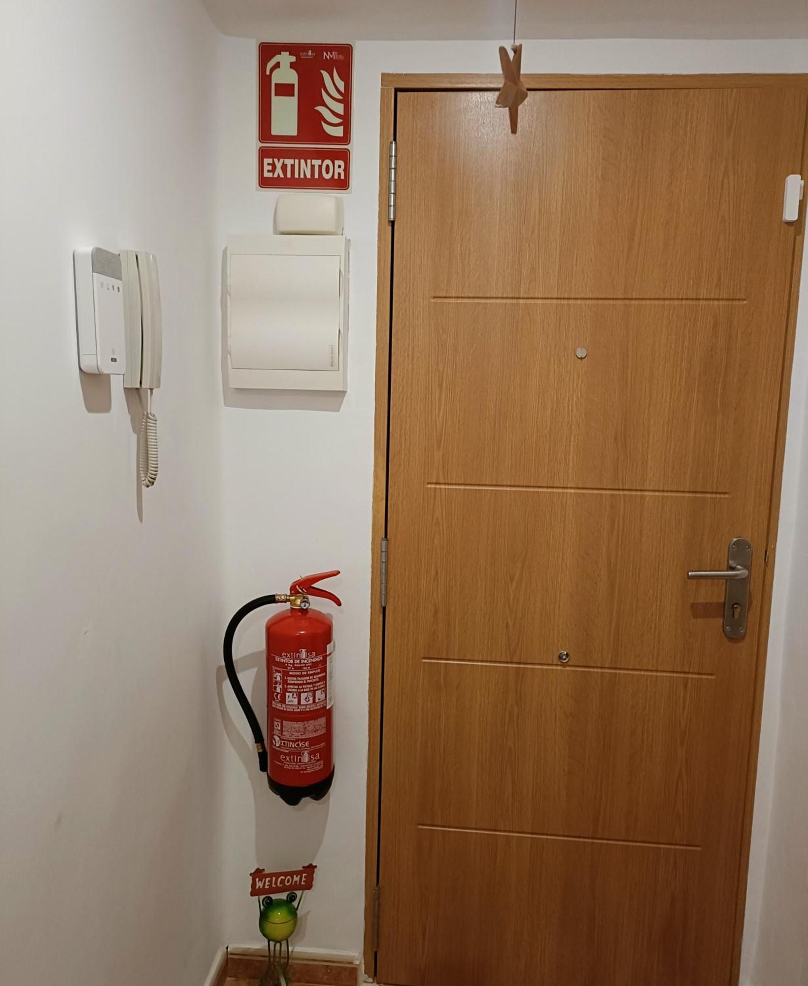 Daoiz, Vivienda Vacacional Para Familias Y Mayores De 25 Anos En El Grao De Gandia 3Ro Sin Ascensor Playa de Gandia Exteriör bild